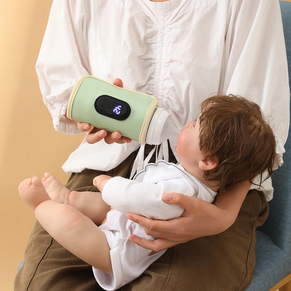 Tragbarer USB-Babymilchwärmer – ideal fürs Auto, Reisen und unterwegs. Erwärmt Flaschen schnell und einfach.